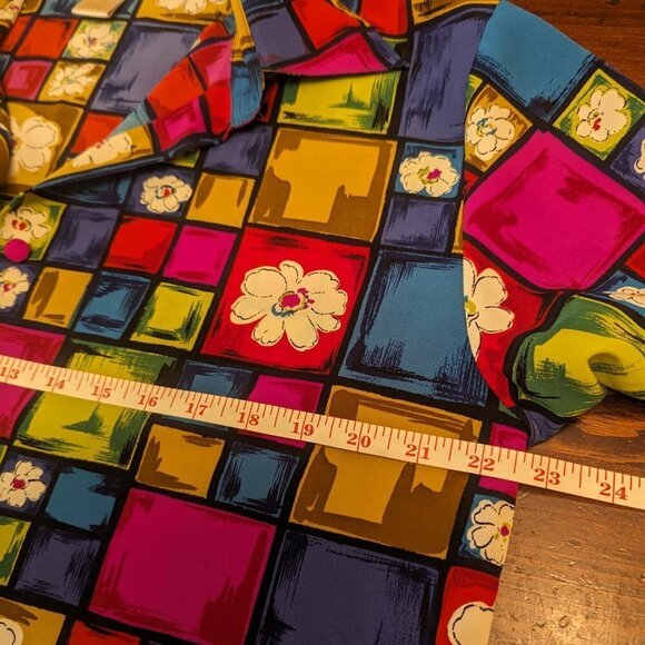 VINTAGE Jordan Blouse black pink blue white size Large EUC - Picture 4 of 7